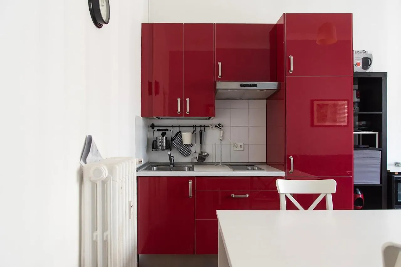 Appartamento Youhosty - Cipro 7 Milano