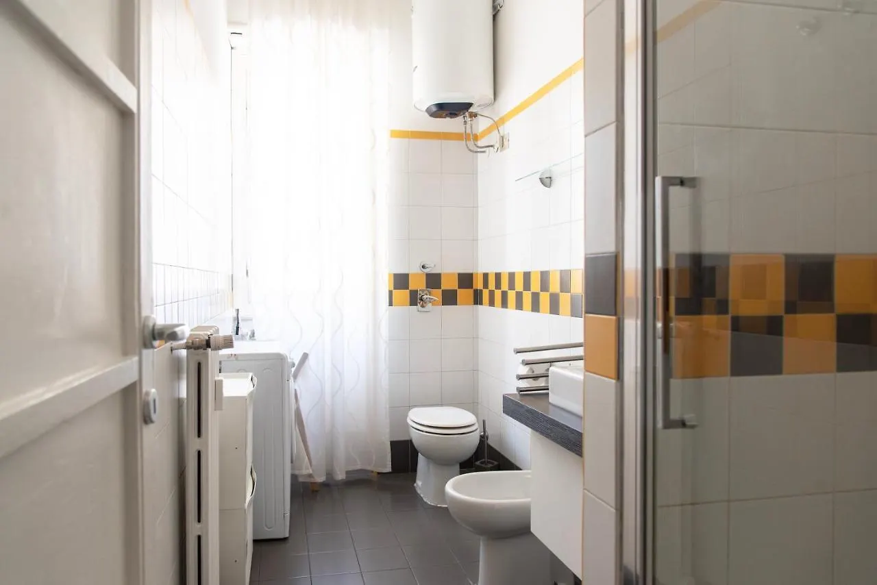 Appartamento Youhosty - Cipro 7 Milano